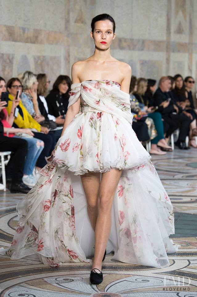 Giambattista Valli Haute Couture fashion show for Autumn/Winter 2017