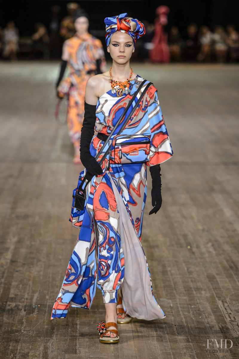 Maryna Horda featured in  the Marc Jacobs fashion show for Spring/Summer 2018