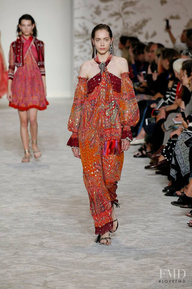 Odette Pavlova featured in  the Etro fashion show for Spring/Summer 2018