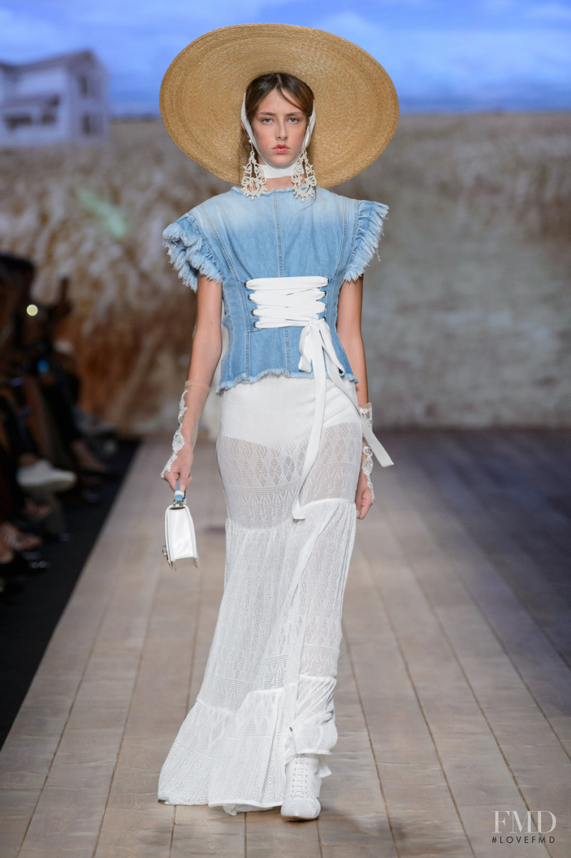 Elisabetta Franchi fashion show for Spring/Summer 2018
