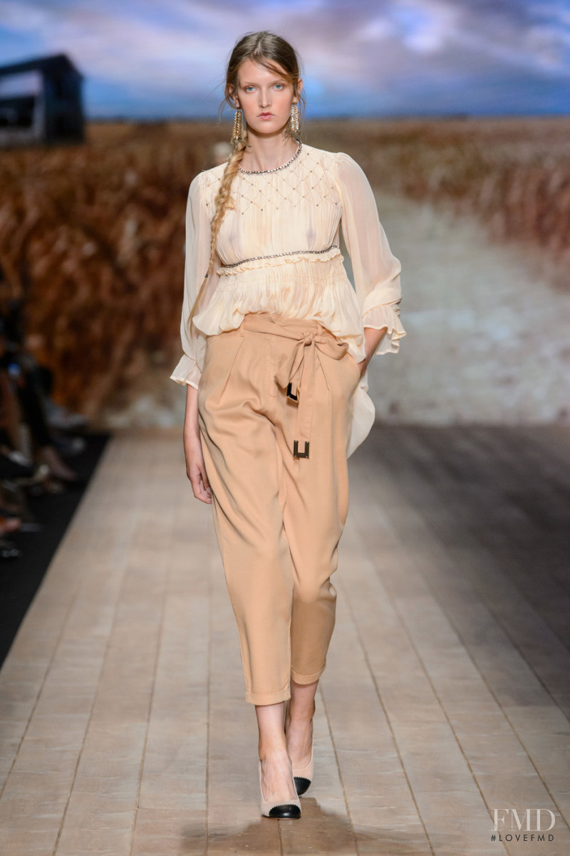 Elisabetta Franchi fashion show for Spring/Summer 2018