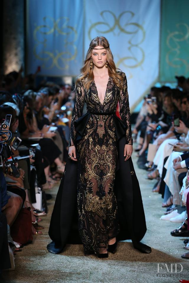 Roos Abels featured in  the Elie Saab Couture fashion show for Autumn/Winter 2017