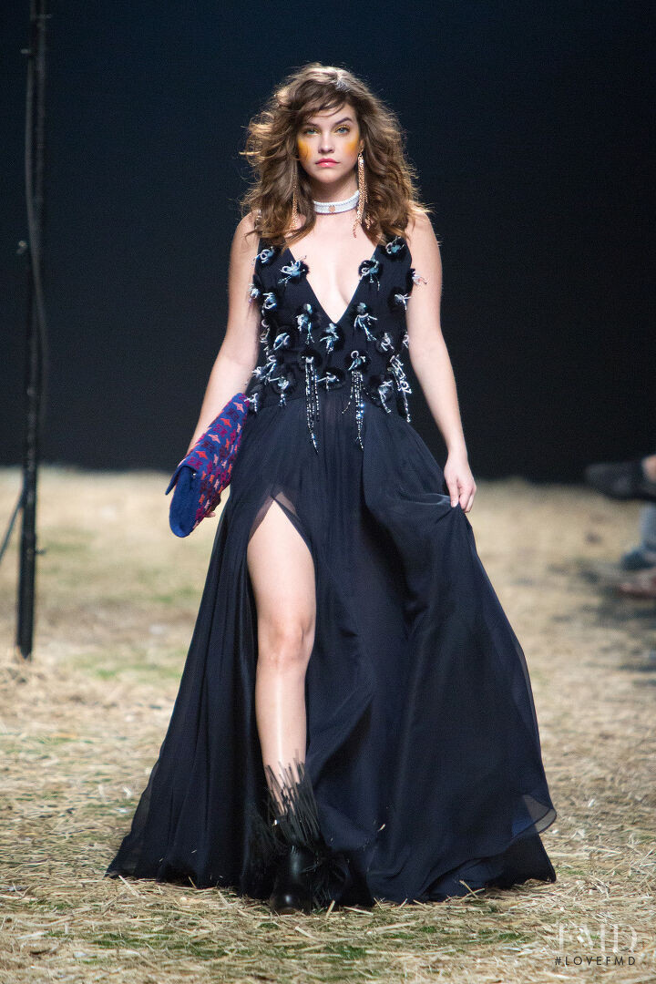 Barbara Palvin featured in  the Metrocity fashion show for Autumn/Winter 2016