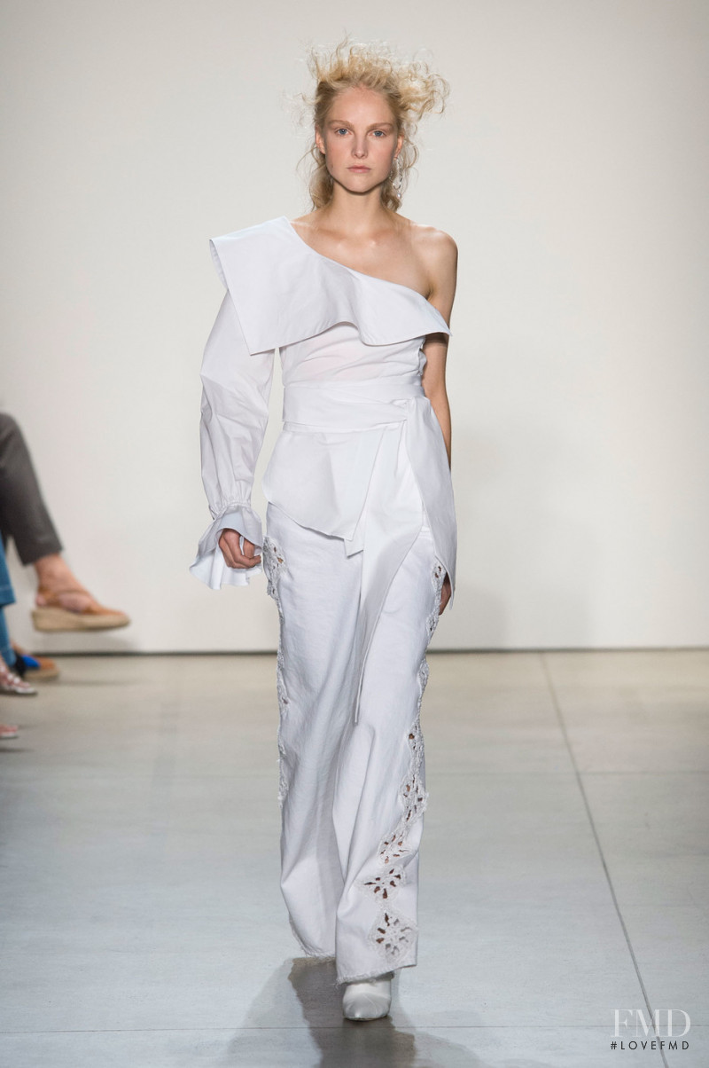 Jonathan Simkhai fashion show for Spring/Summer 2018