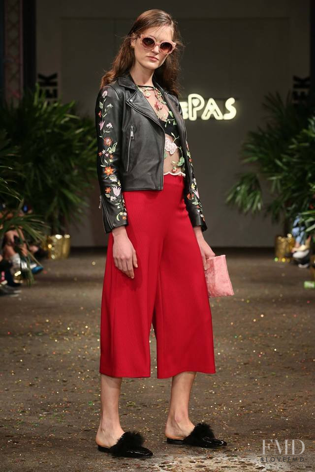 Las Pepas fashion show for Spring/Summer 2018