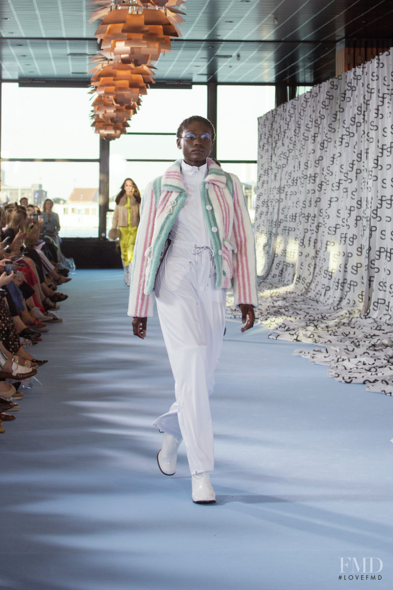 Saks Potts fashion show for Spring/Summer 2018