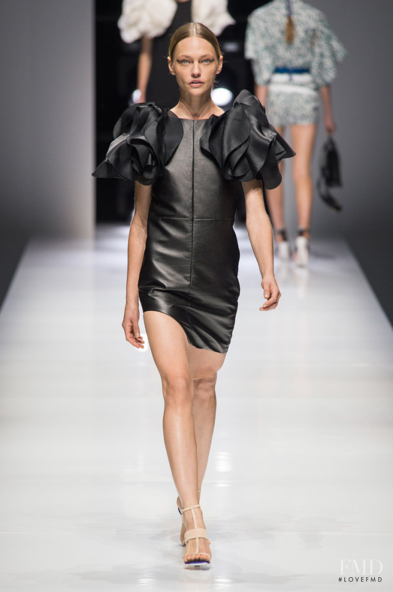 Sasha Pivovarova featured in  the Lanvin fashion show for Spring/Summer 2018