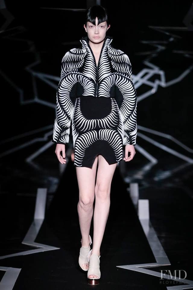 Sasha Kichigina featured in  the Iris Van Herpen fashion show for Spring/Summer 2017