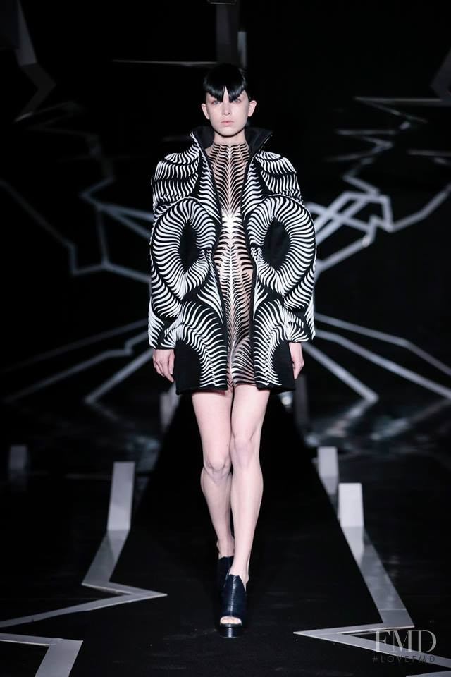 Iris Van Herpen fashion show for Spring/Summer 2017