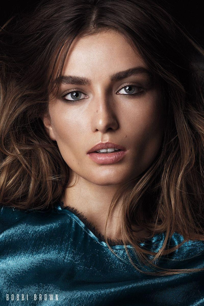 Andreea Diaconu featured in  the Bobbi Brown advertisement for Autumn/Winter 2017