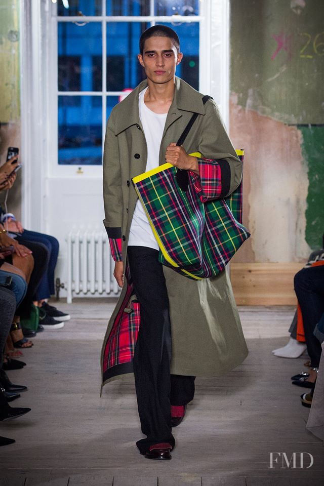 Burberry fashion show for Spring/Summer 2018