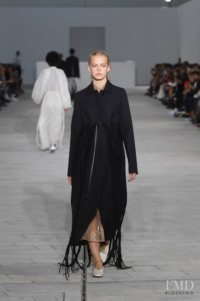 Ulrikke Lundsgaard featured in  the Jil Sander fashion show for Spring/Summer 2018