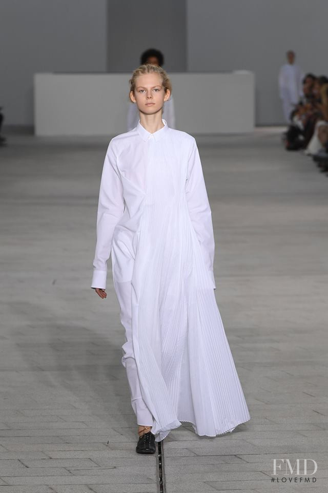 Jodie Alien featured in  the Jil Sander fashion show for Spring/Summer 2018