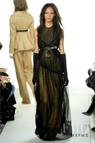 Joan Smalls featured in  the Aquascutum fashion show for Autumn/Winter 2010