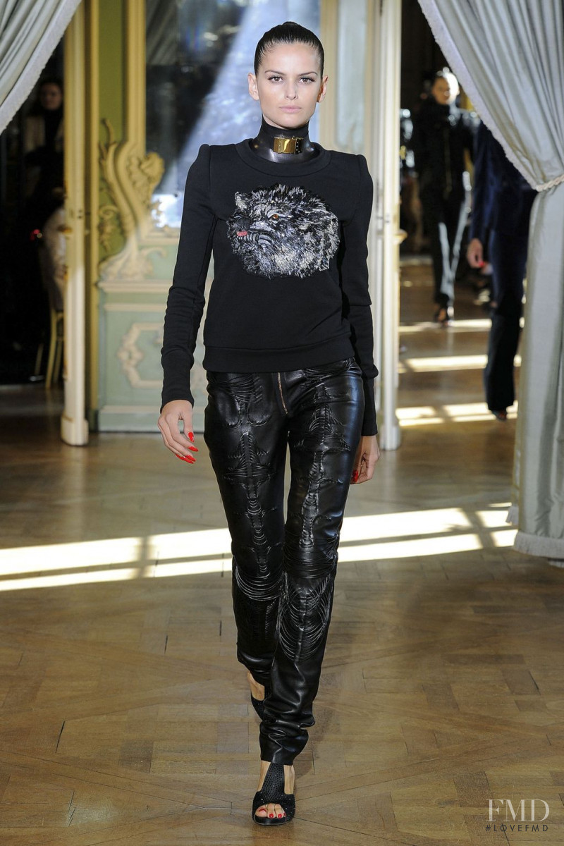 Izabel Goulart featured in  the Emanuel Ungaro fashion show for Autumn/Winter 2011