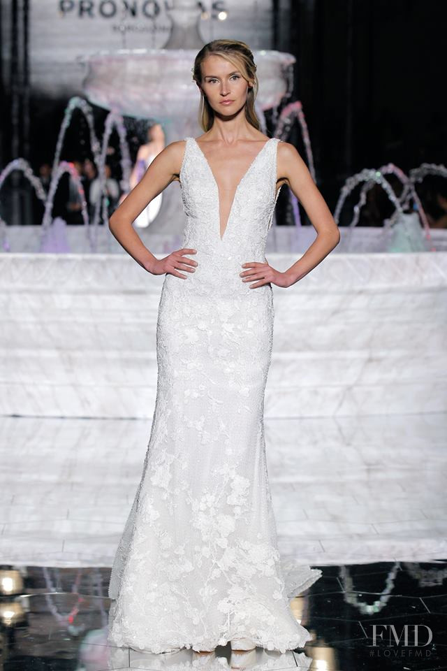 Pronovias fashion show for Spring/Summer 2018