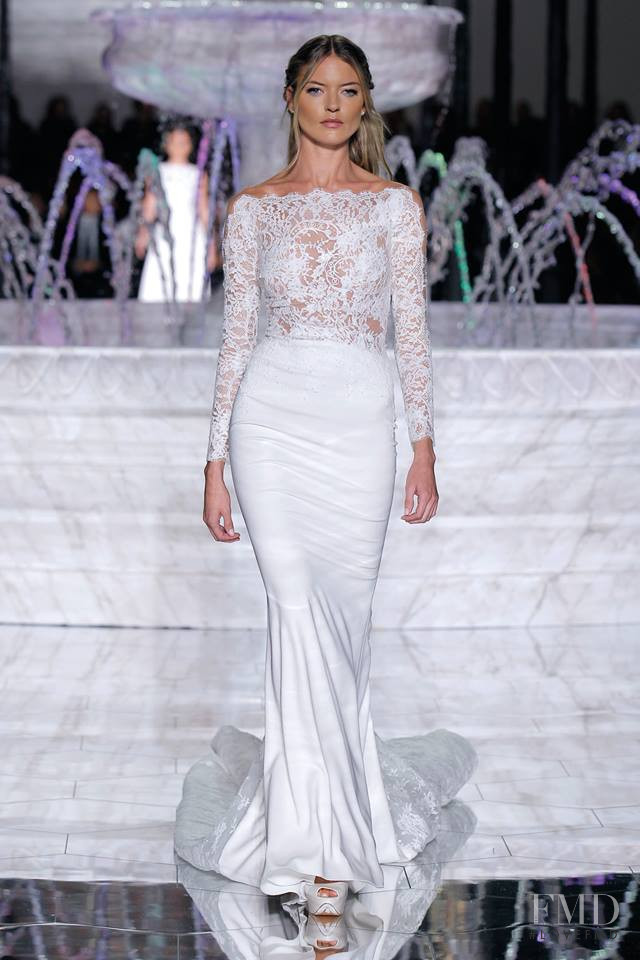 Pronovias fashion show for Spring/Summer 2018