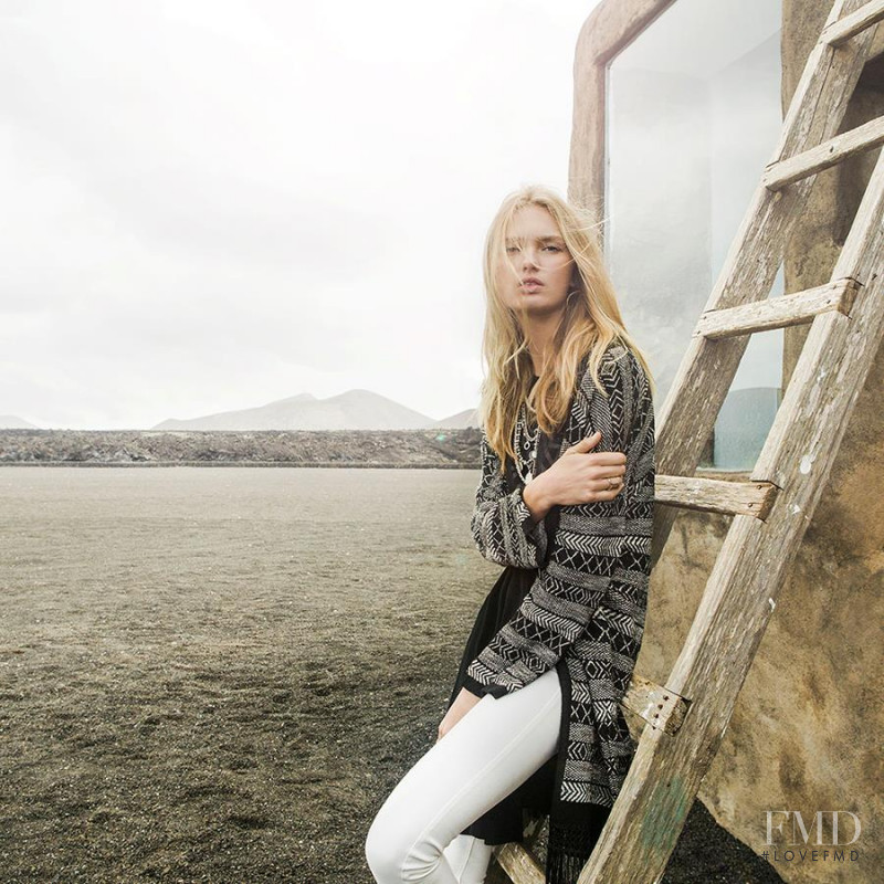Romee Strijd featured in  the Stradivarius advertisement for Spring/Summer 2015