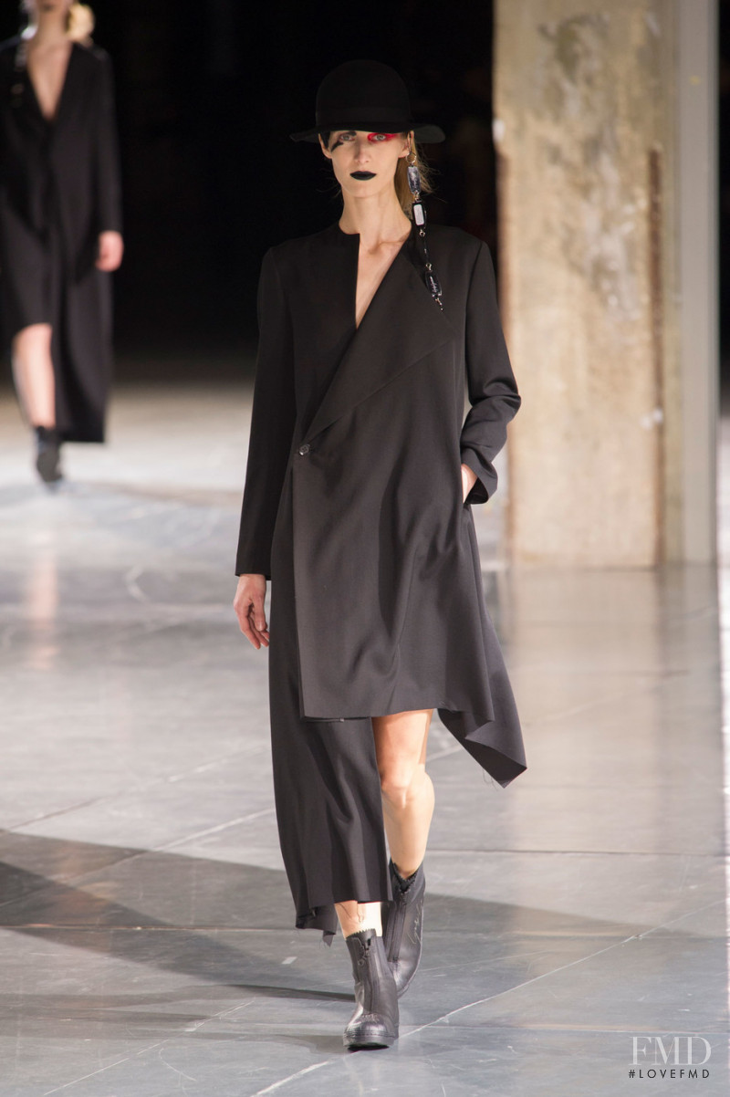 Yohji Yamamoto fashion show for Autumn/Winter 2017