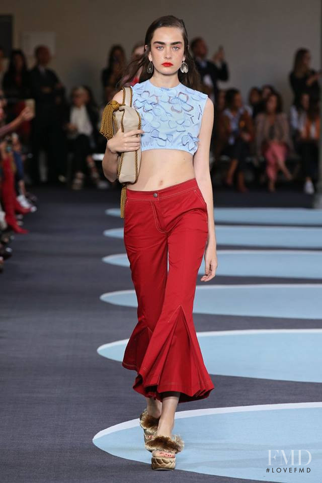 Alisha Nesvat featured in  the Marco de Vincenzo fashion show for Spring/Summer 2018