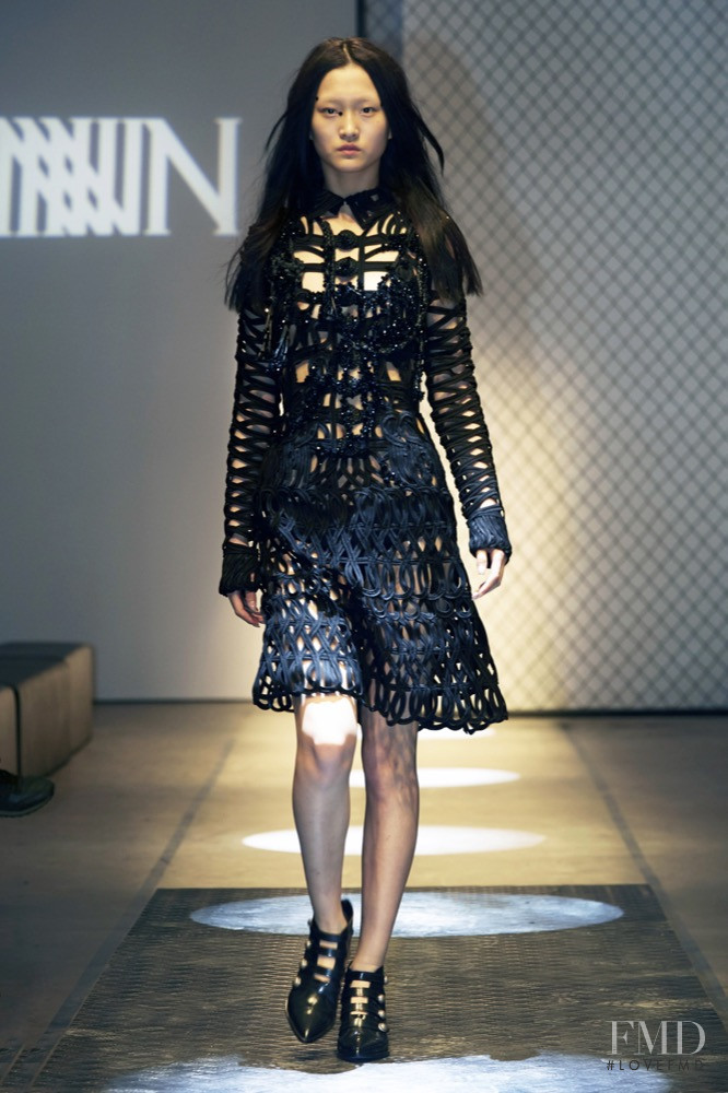 JINNNN fashion show for Autumn/Winter 2015