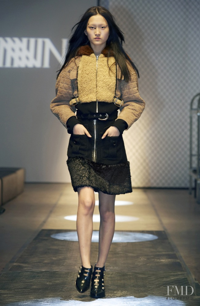 JINNNN fashion show for Autumn/Winter 2015