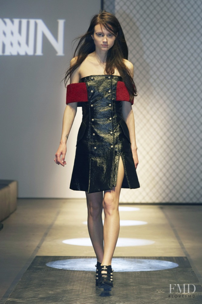 JINNNN fashion show for Autumn/Winter 2015