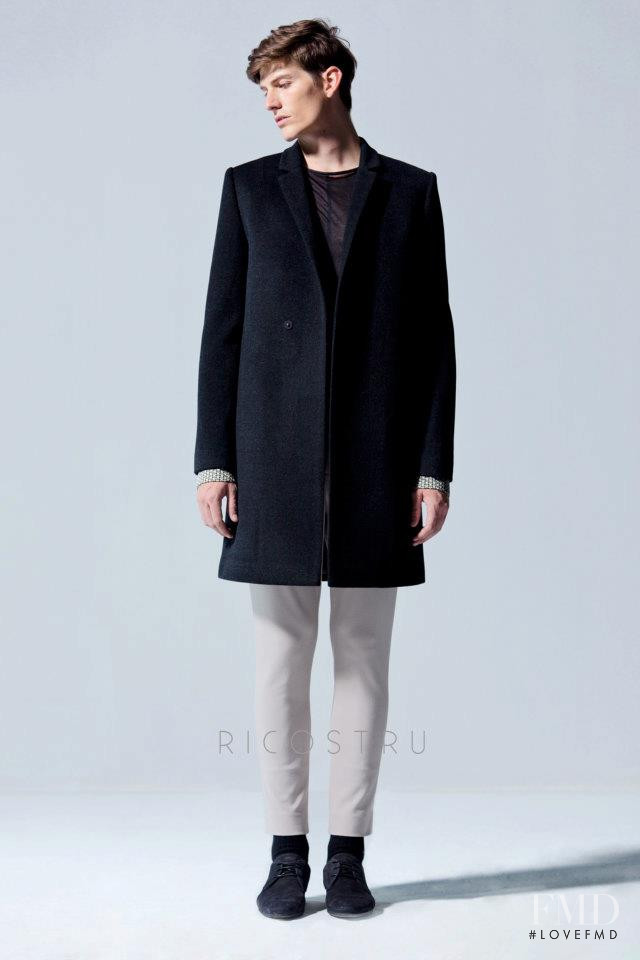 Ricostru lookbook for Winter 2011