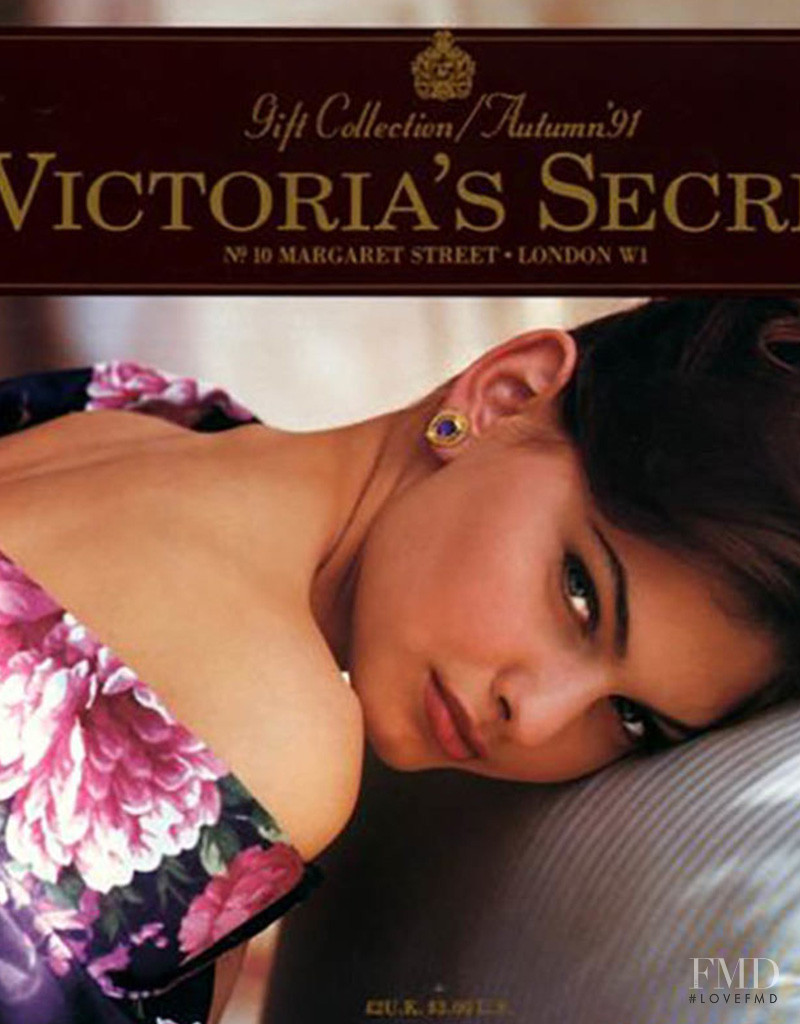 Gretha Cavazzoni featured in  the Victoria\'s Secret advertisement for Autumn/Winter 1991