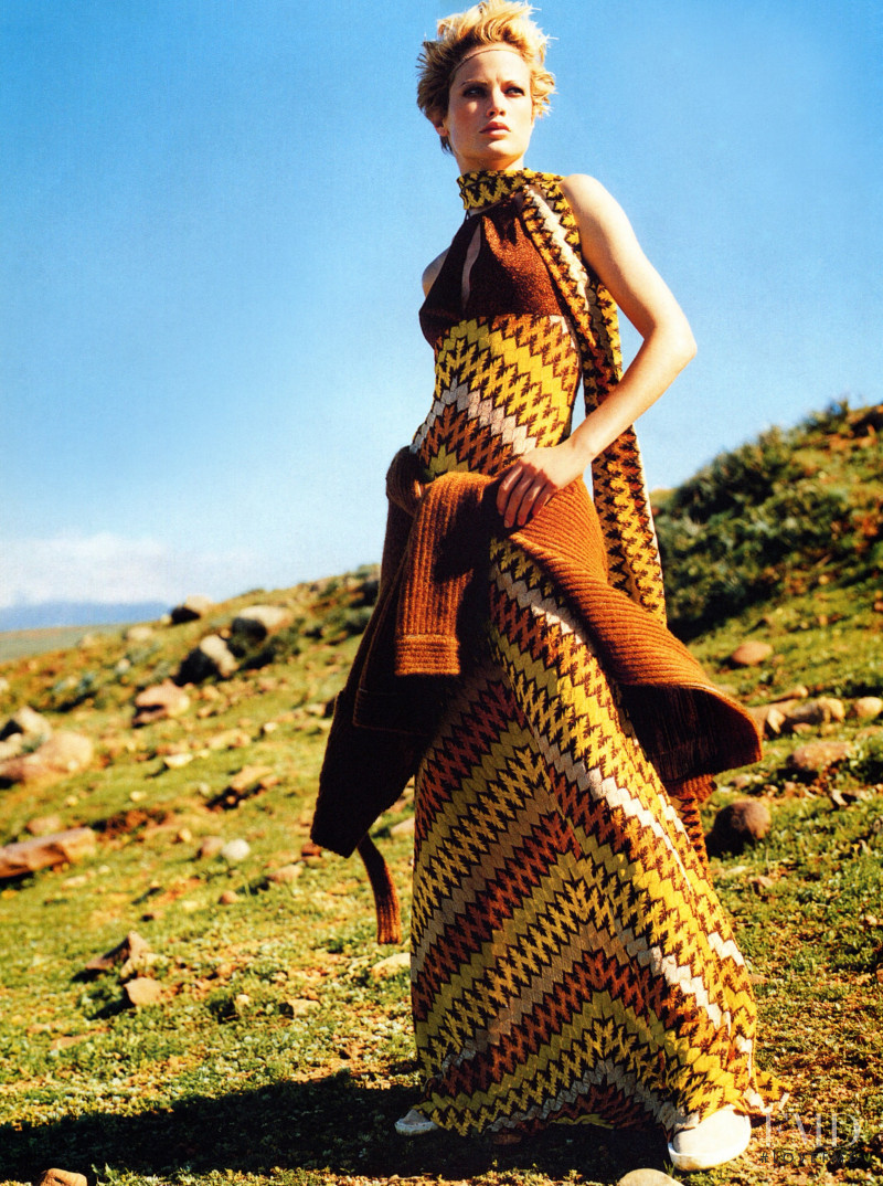 Carolyn Murphy featured in  the Missoni advertisement for Autumn/Winter 1996