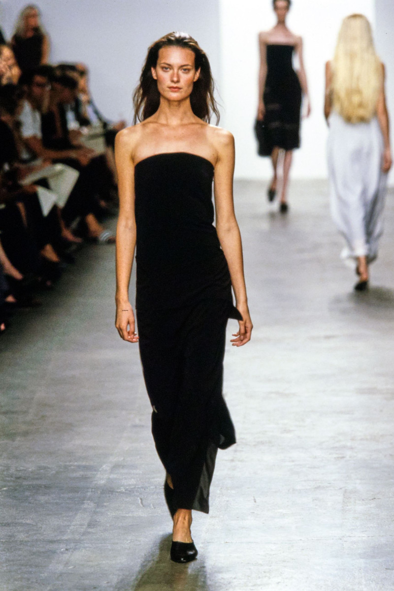 Calvin Klein 205W39NYC fashion show for Spring/Summer 1999