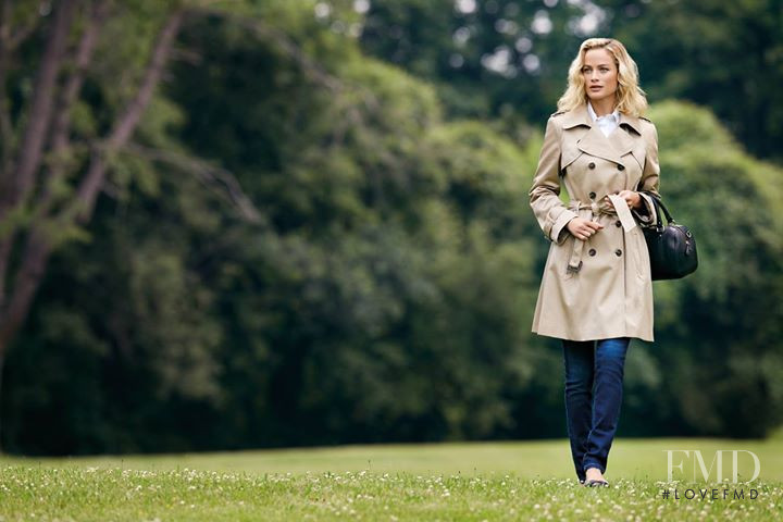 Carolyn Murphy featured in  the Marks & Spencer advertisement for Autumn/Winter 2013