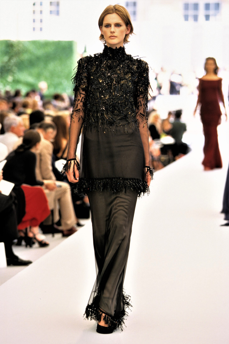 Stella Tennant featured in  the Chanel Haute Couture fashion show for Autumn/Winter 1997