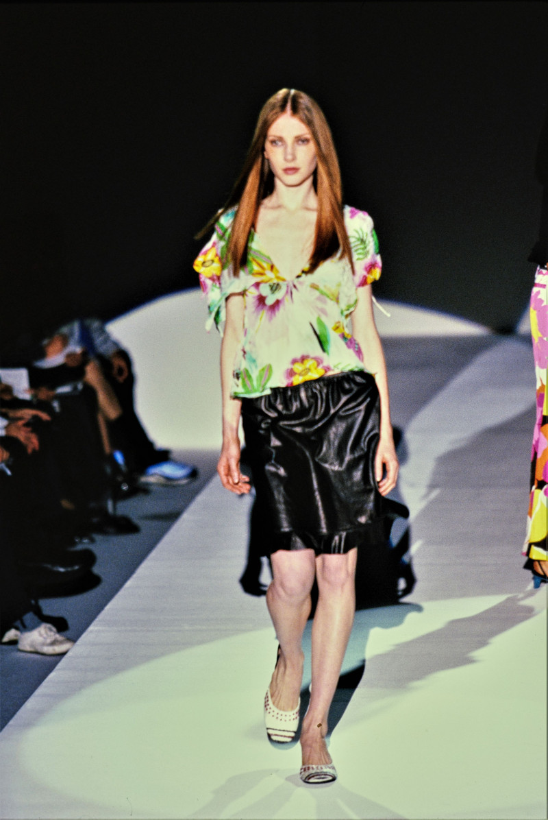 Gucci fashion show for Spring/Summer 1999