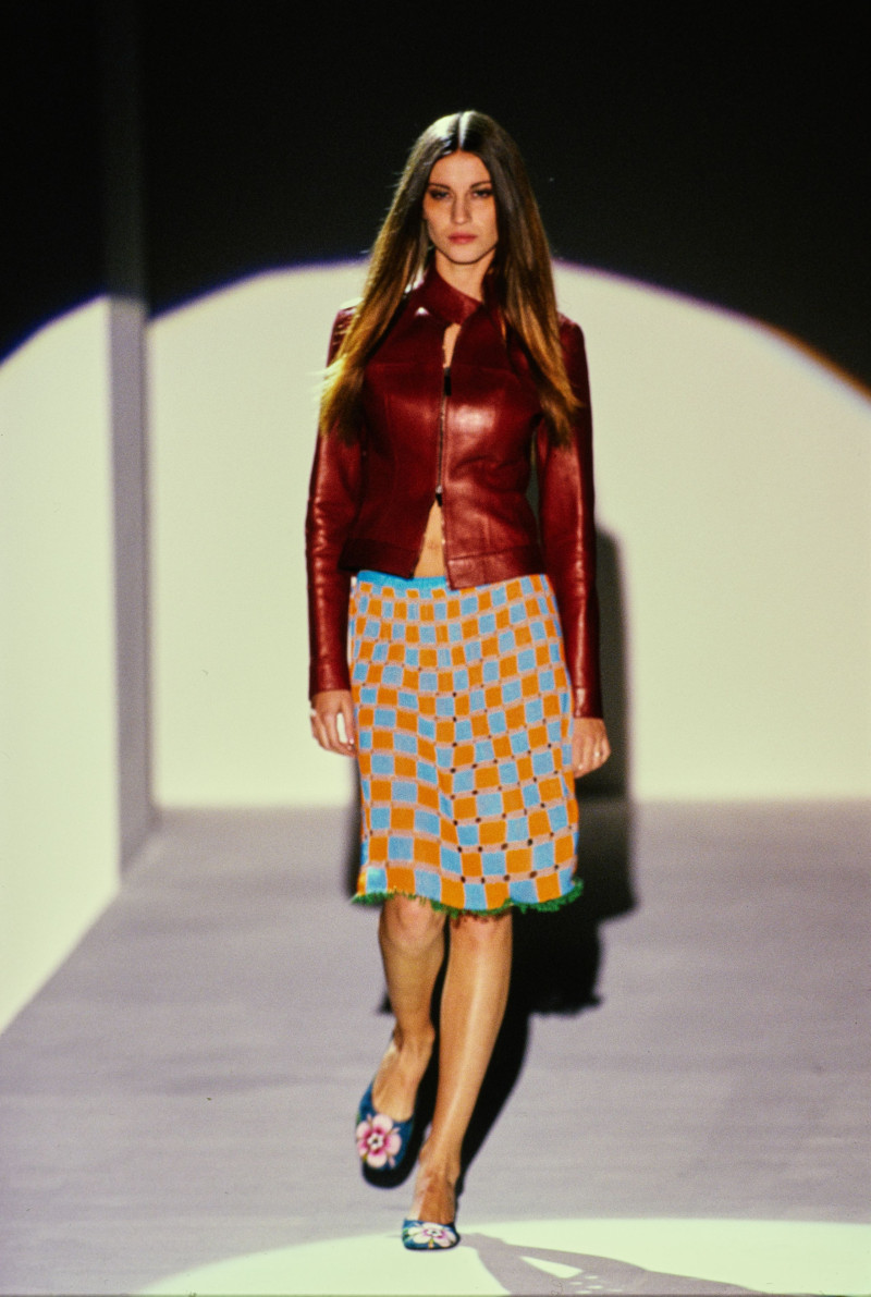 Gucci fashion show for Spring/Summer 1999