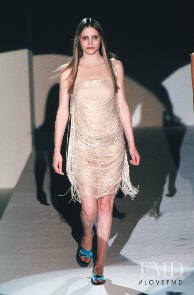 Georgina Cooper featured in  the Gucci fashion show for Spring/Summer 1999