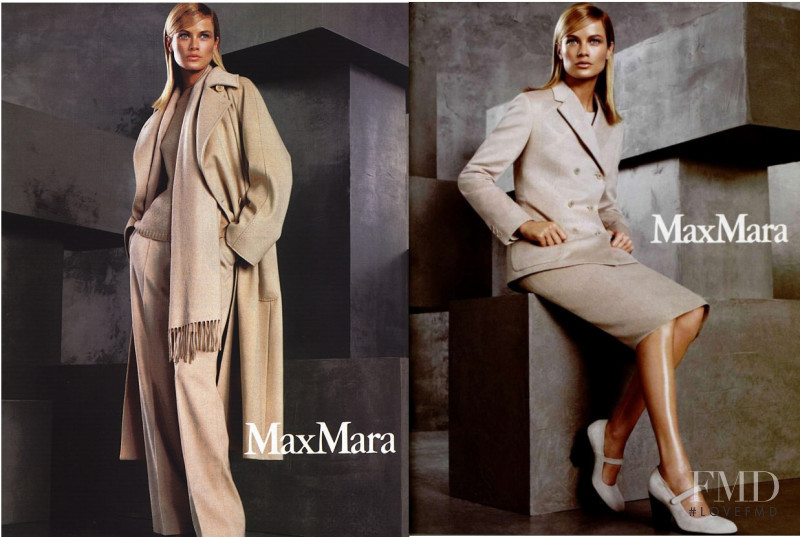 Carolyn Murphy featured in  the Max Mara advertisement for Autumn/Winter 1999