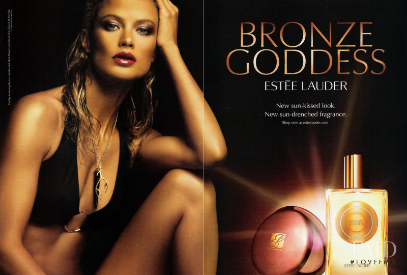 Carolyn Murphy featured in  the Estée Lauder advertisement for Spring/Summer 2007