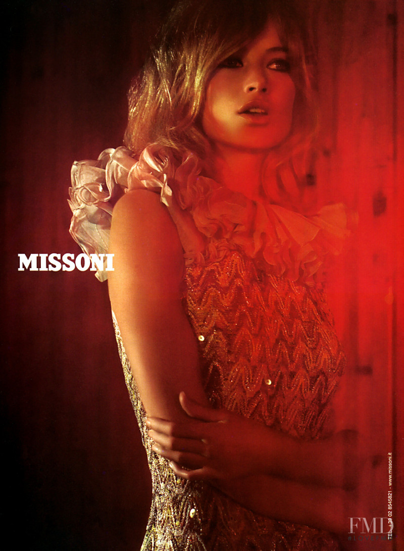 Carolyn Murphy featured in  the Missoni advertisement for Autumn/Winter 2006