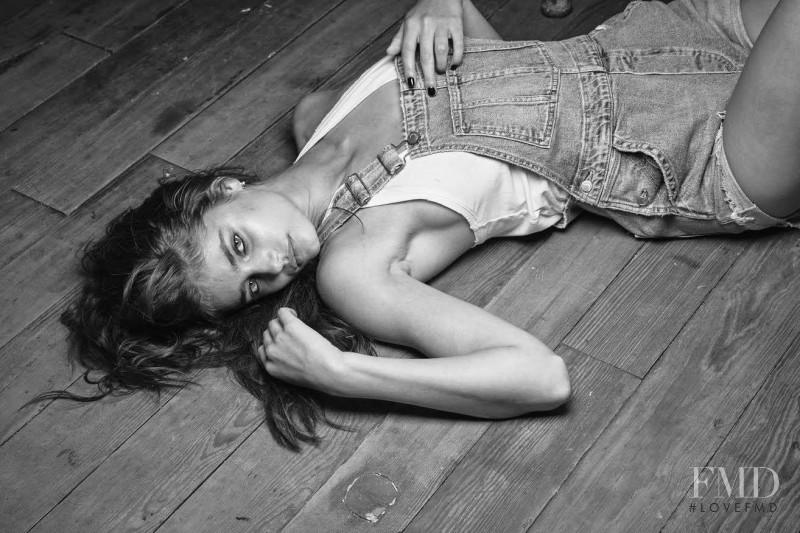 Taylor Hill featured in  the Joe\'s Jeans advertisement for Autumn/Winter 2017
