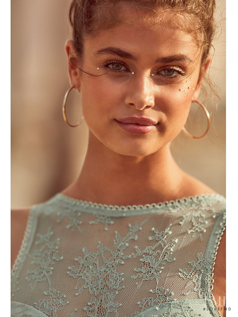 Taylor Hill featured in  the Victoria\'s Secret Sexy Little Things catalogue for Summer 2017