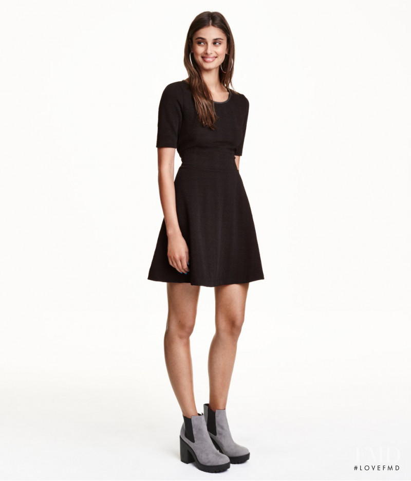 Taylor Hill featured in  the H&M catalogue for Autumn/Winter 2015