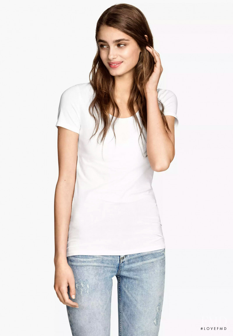 Taylor Hill featured in  the H&M catalogue for Spring/Summer 2015