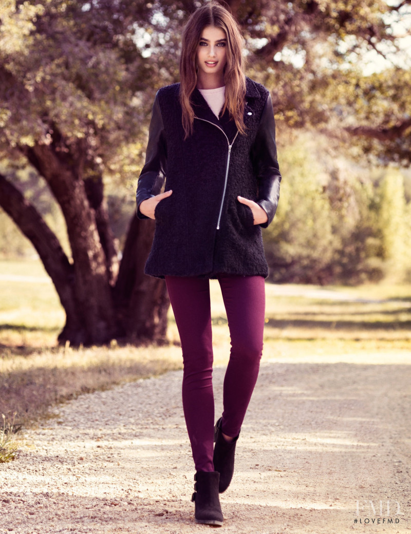 Taylor Hill featured in  the H&M lookbook for Pre-Fall 2014