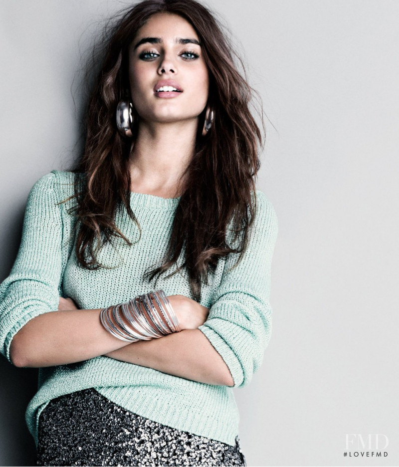 Taylor Hill featured in  the H&M catalogue for Fall 2012