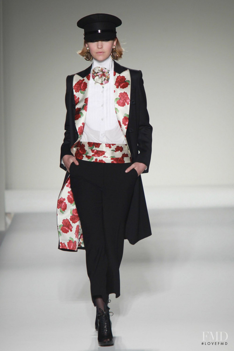 Arizona Muse featured in  the Moschino fashion show for Autumn/Winter 2011