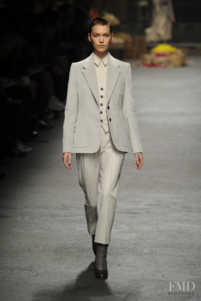 Arizona Muse featured in  the Trussardi fashion show for Autumn/Winter 2012
