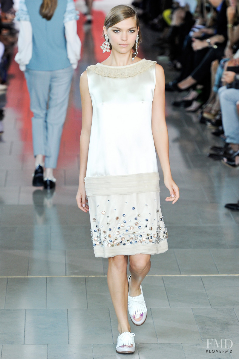 Arizona Muse featured in  the Tory Burch fashion show for Spring/Summer 2012