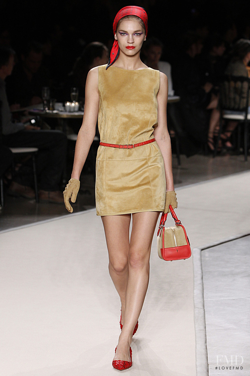 Samantha Gradoville featured in  the Loewe fashion show for Spring/Summer 2011