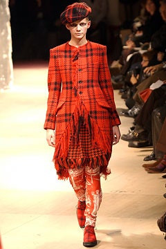 Yohji Yamamoto fashion show for Autumn/Winter 2003